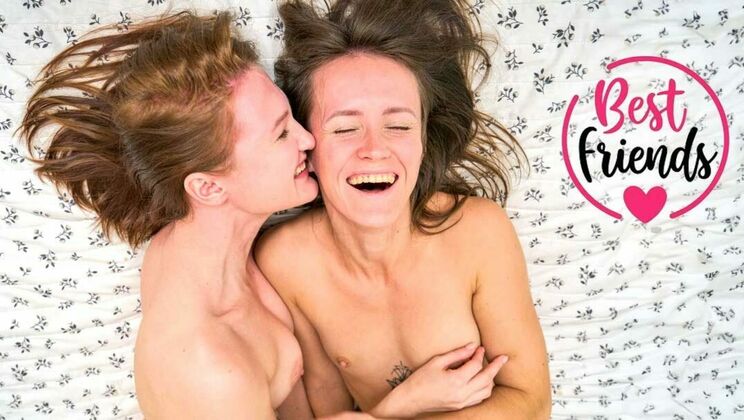 Club Sweethearts – BFFs Eliza and Olivia scissoring