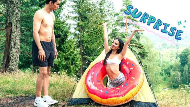 Club Sweethearts – From camping to fucking