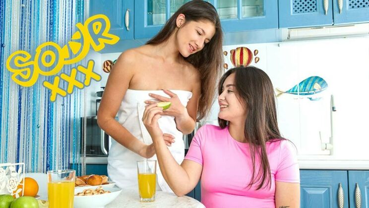 Club Sweethearts – Lesbian pussy tastes sweet and sour