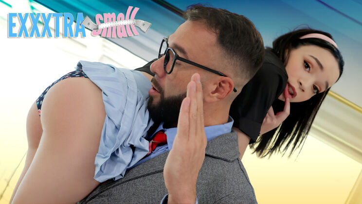 Exxxtra Small – Unteachable