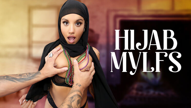Hijab Mylfs – Nina’s First Mardi Gras