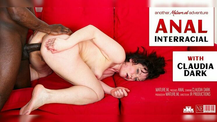 Mature.nl – Anal loving MILF Claudia Dark wanted a black cock up her ass