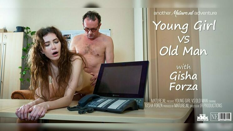 Mature.nl – Naughty girl Gisha Forza will do everything to make sure she gets the job!