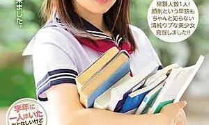 Watch A Quiet But Cute Girl Who Was Alone In The School Year. Yin Ka Pretty Girl 19 Years Old Taking Glasses And AV Debut Kana Ayori